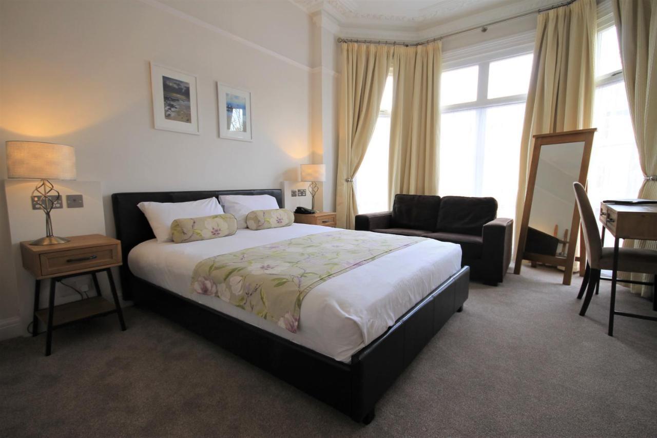 Andover House Hotel & Restaurant - Adults Only Great Yarmouth Extérieur photo