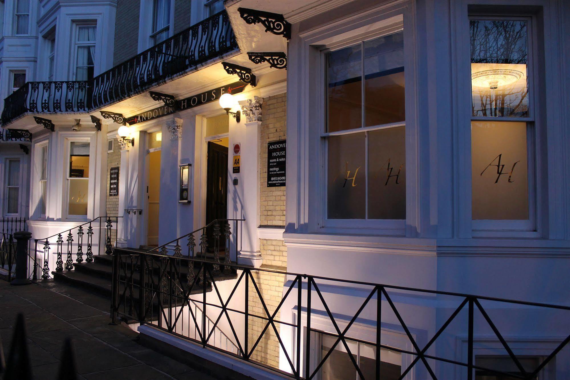 Andover House Hotel & Restaurant - Adults Only Great Yarmouth Extérieur photo