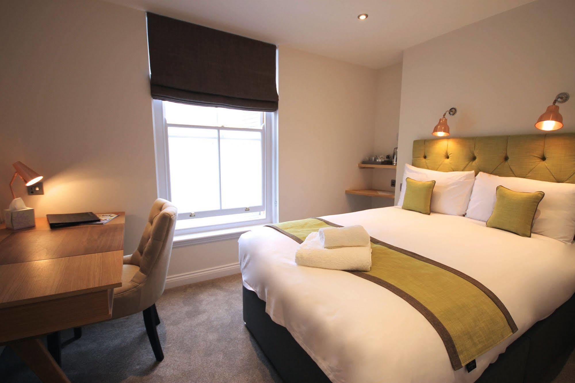Andover House Hotel & Restaurant - Adults Only Great Yarmouth Extérieur photo