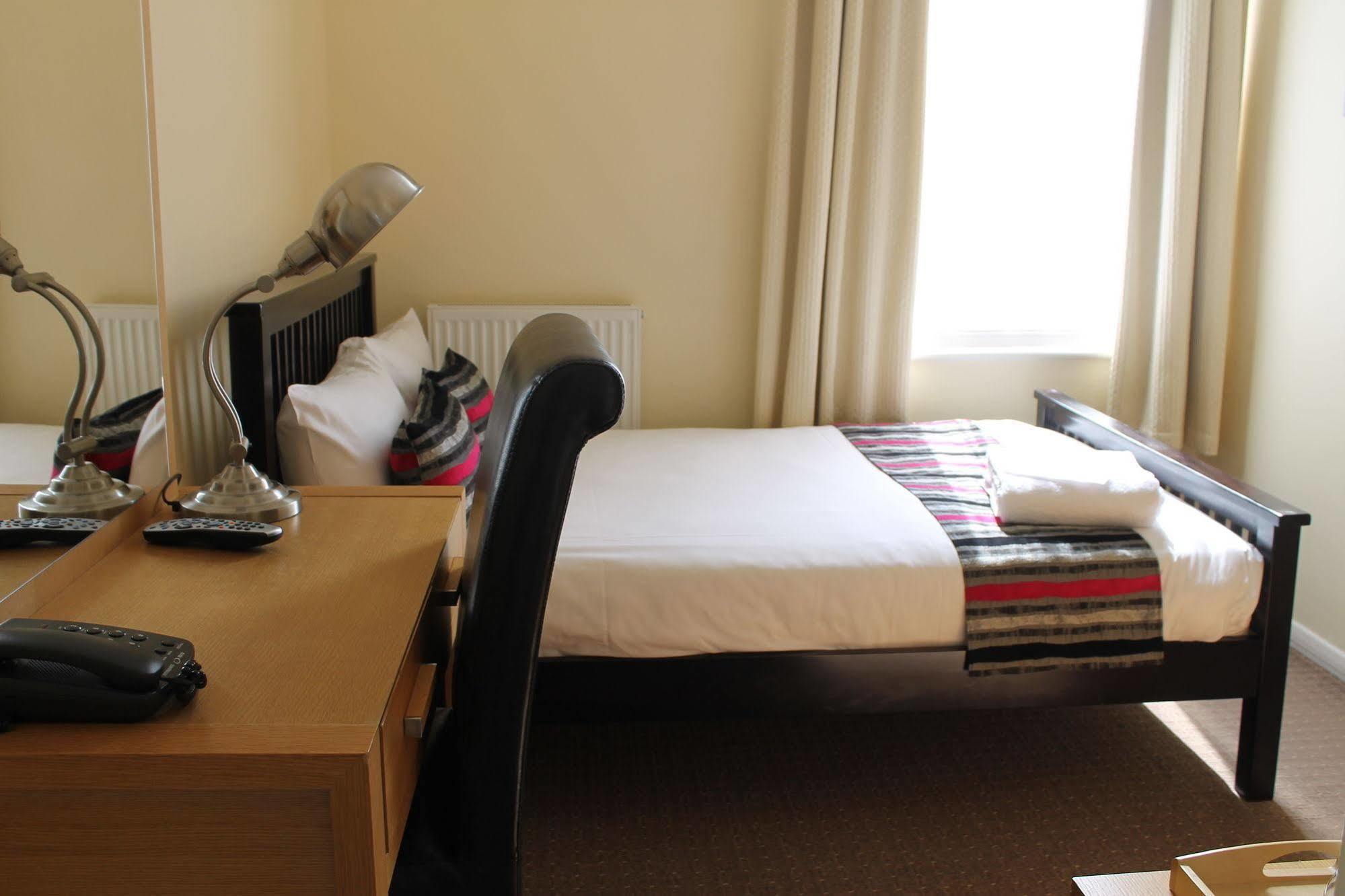 Andover House Hotel & Restaurant - Adults Only Great Yarmouth Extérieur photo