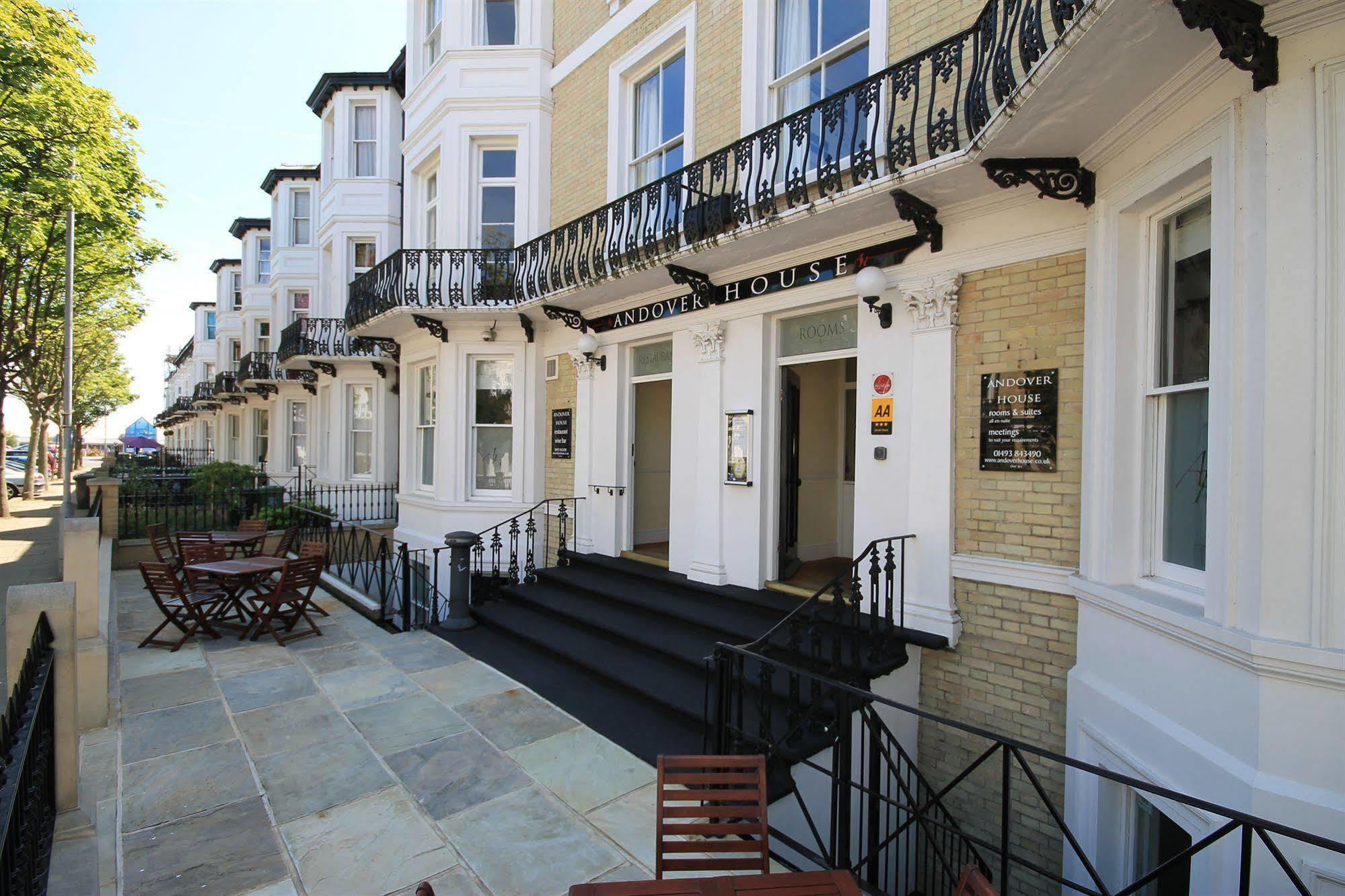 Andover House Hotel & Restaurant - Adults Only Great Yarmouth Extérieur photo